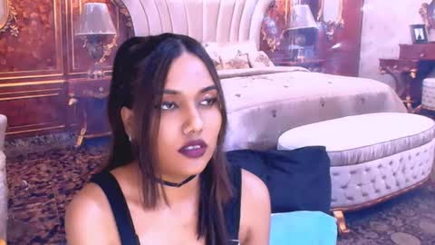 Snapshot of indianskies chatting on June 23, 6:39 pm Sky online show from June 23, 6:39 pm
