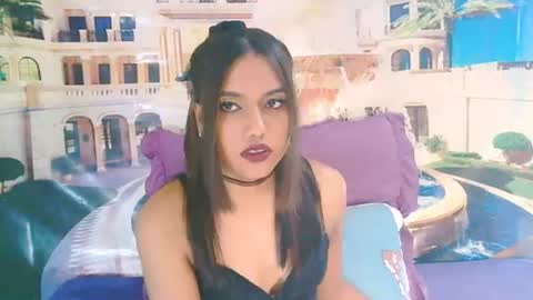 Snapshot of indianskies chatting on June 29, 5:57 am Sky online show from June 29, 5:57 am
