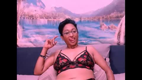 Shreya online show from December 20, 5:36 am