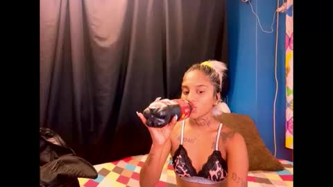 Snapshot of indiansumaya29 chatting on February 9, 6:06 am indiansumaya29 online show from February 9, 6:06 am