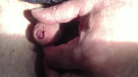 Snapshot of indiansummer123 chatting on November 18, 8:41 am indiansummer123 online show from November 18, 8:41 am