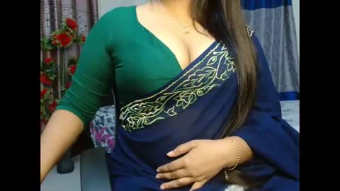 Snapshot of indiantina chatting on November 2, 7:05 pm tina online show from November 2, 7:05 pm