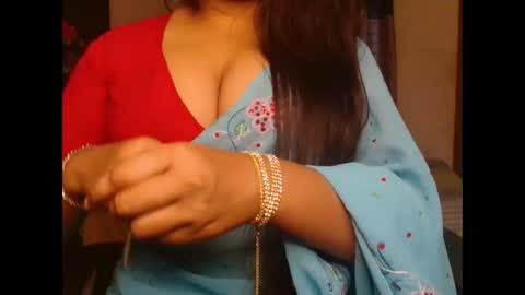 tina online show from February 8, 11:24 am