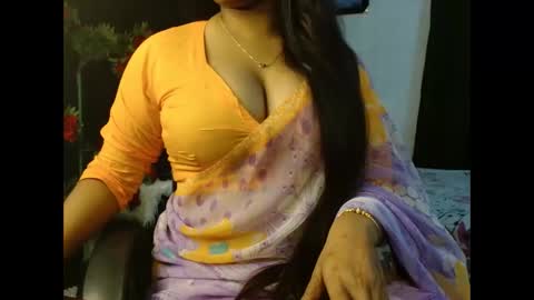 Snapshot of indiantina chatting on May 4, 5:42 pm tina online show from May 4, 5:42 pm