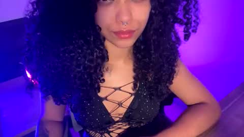 Snapshot of indicasatan chatting on February 9, 8:44 am Indicasatan online show from February 9, 8:44 am