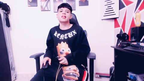 matias online show from December 7, 8:22 am