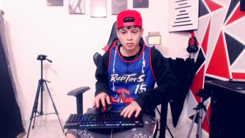 matias online show from November 29, 3:42 am