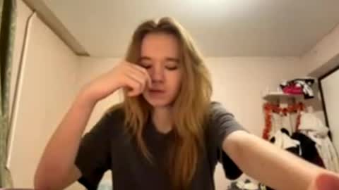 Sofia online show from March 29, 4:18 pm