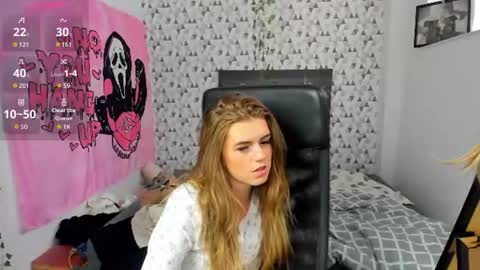 Snapshot of iness_lex chatting on July 6, 11:18 am iness_lex online show from July 6, 11:18 am