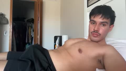 Lucas online show from March 4, 7:53 pm