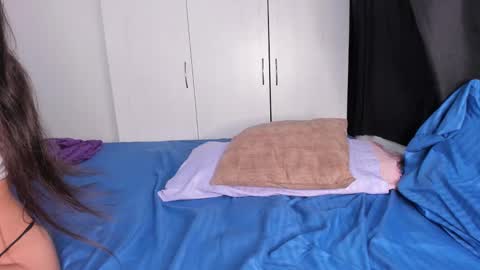 Snapshot of infinitesex2 chatting on February 24, 3:23 am Samantha and chris online show from February 24, 3:23 am