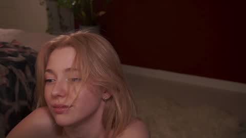 Snapshot of infinitysoul_ chatting on December 17, 2:01 am Alexa.. Inst Fansly infinitysoul online show from December 17, 2:01 am