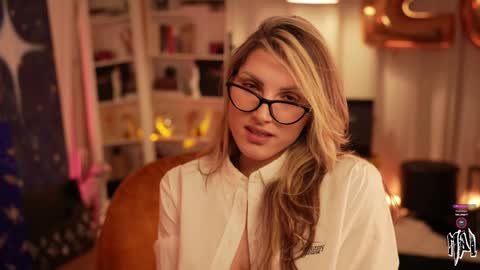 MAL ---  online show from March 20, 12:26 am