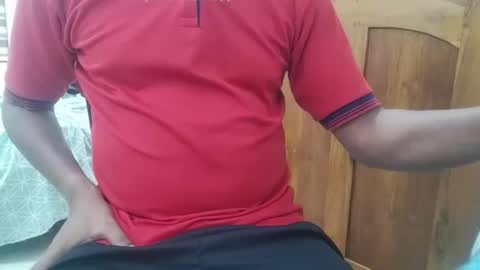 Inglorious Hairy Uncut online show from October 15, 10:04 am