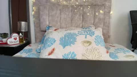            online show from March 27, 3:01 pm