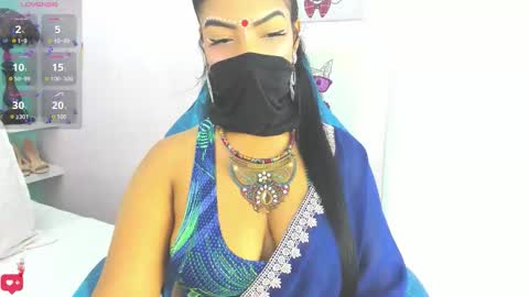 Iniya online show from January 17, 2:00 pm