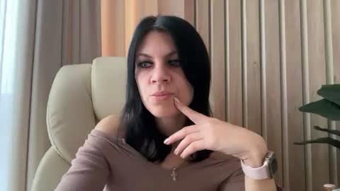 InjaAtHome online show from November 5, 7:08 am