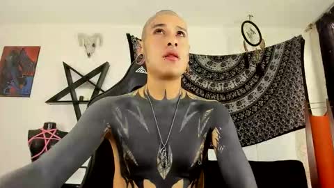 Dani  online show from November 28, 8:00 pm