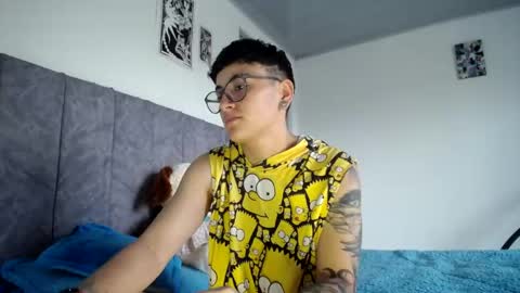 lyan onlyfans n linda online show from March 11, 9:32 pm