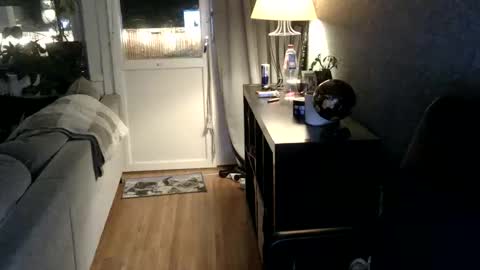 inkedsweed69 online show from April 9, 7:08 pm