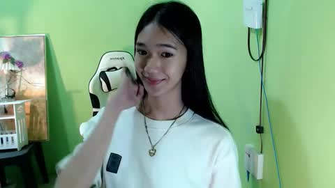 Reign online show from October 28, 7:38 pm