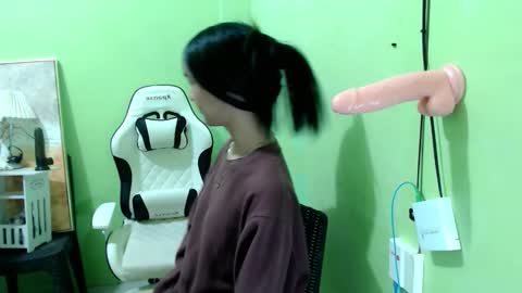 Reign online show from February 5, 3:44 am