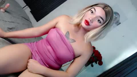 Britney online show from March 22, 12:25 am