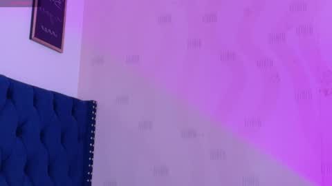 innocenthazel online show from December 16, 3:11 am