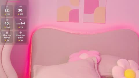 Snapshot of innocentlady_ chatting on November 4, 11:15 pm SELENA online show from November 4, 11:15 pm