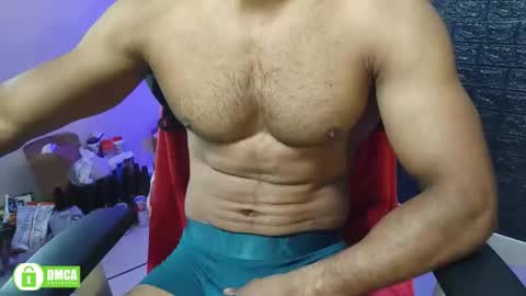 insanestud_miles2 online show from December 1, 5:34 am