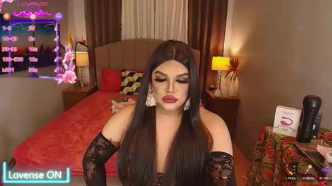 Snapshot of insatiablesexqueen chatting on November 25, 5:07 am tasha online show from November 25, 5:07 am