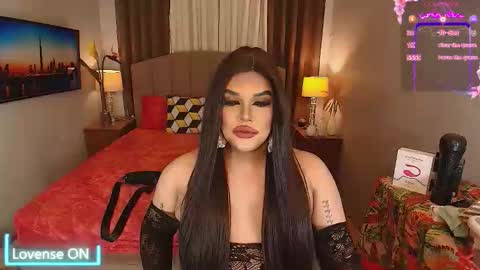 Snapshot of insatiablesexqueen chatting on November 28, 4:48 am tasha online show from November 28, 4:48 am