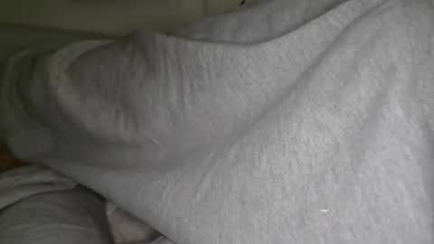 Snapshot of instructor22 chatting on January 17, 10:57 pm instructor22 online show from January 17, 10:57 pm