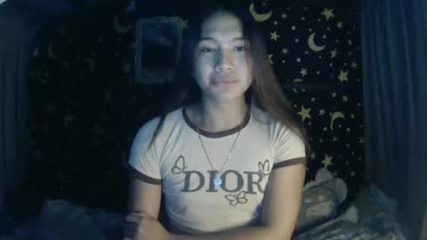 MAXINE online show from January 13, 2:21 pm