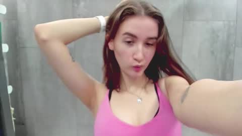 Snapshot of internetsexplorer chatting on December 6, 3:44 pm Bernadette  Join  online show from December 6, 3:44 pm