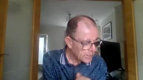 Snapshot of inthemood63 chatting on July 26, 5:42 pm inthemood63 online show from July 26, 5:42 pm