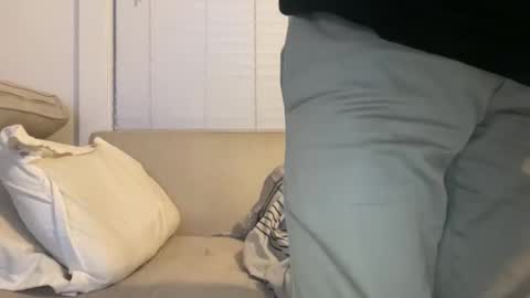 Snapshot of inthenude1 chatting on November 17, 2:06 am inthenude1 online show from November 17, 2:06 am