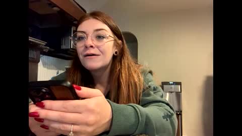 Snapshot of intothewoodswego chatting on October 26, 2:01 pm IntoTheWoodsWeGo online show from October 26, 2:01 pm