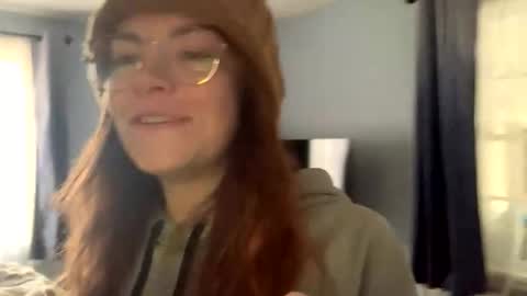 Snapshot of intothewoodswego chatting on November 10, 1:32 pm IntoTheWoodsWeGo online show from November 10, 1:32 pm