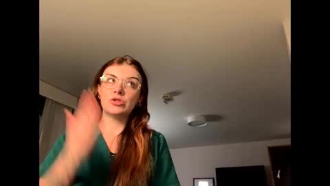 Snapshot of intothewoodswego chatting on November 19, 2:33 am IntoTheWoodsWeGo online show from November 19, 2:33 am