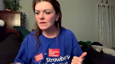 Snapshot of intothewoodswego chatting on February 26, 12:20 am IntoTheWoodsWeGo online show from February 26, 12:20 am