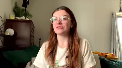 Snapshot of intothewoodswego chatting on March 2, 3:08 pm IntoTheWoodsWeGo online show from March 2, 3:08 pm