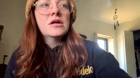 Snapshot of intothewoodswego chatting on March 28, 4:28 pm IntoTheWoodsWeGo online show from March 28, 4:28 pm