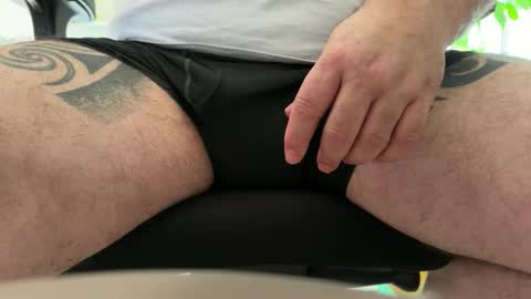 intressiert online show from April 7, 3:01 pm