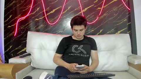 Snapshot of invincible200 chatting on September 17, 3:14 pm invincible200 online show from September 17, 3:14 pm