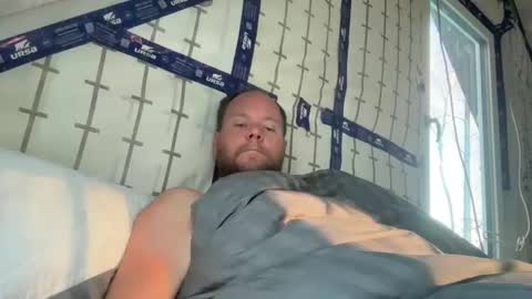 Snapshot of iphoneair chatting on March 2, 7:15 am iphoneair online show from March 2, 7:15 am