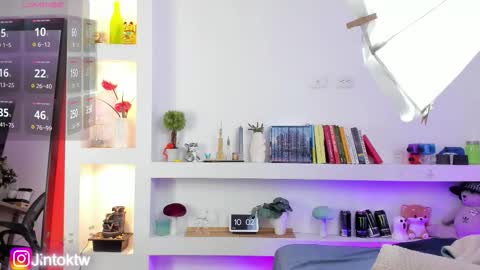 Snapshot of ireliaboy chatting on March 3, 3:01 am ireliaboy online show from March 3, 3:01 am