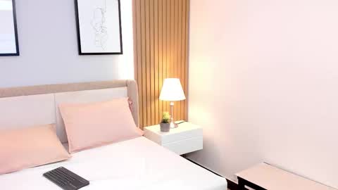 Snapshot of irene_lopes chatting on February 13, 4:08 am irene_lopes online show from February 13, 4:08 am