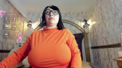 Snapshot of irennewilson chatting on October 23, 12:59 pm Irenne Wilson Online 0700 to 1400 gmt-5 online show from October 23, 12:59 pm