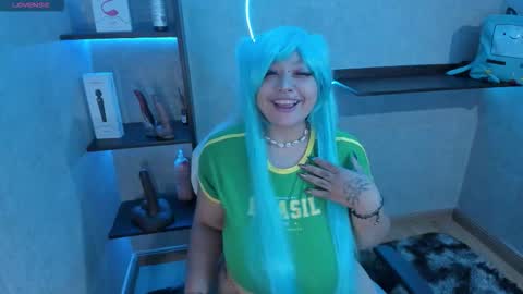 iriisfeitan online show from October 31, 10:27 am